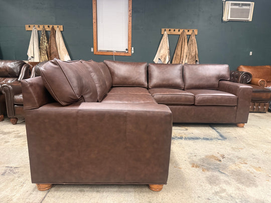 Lyle Sectional